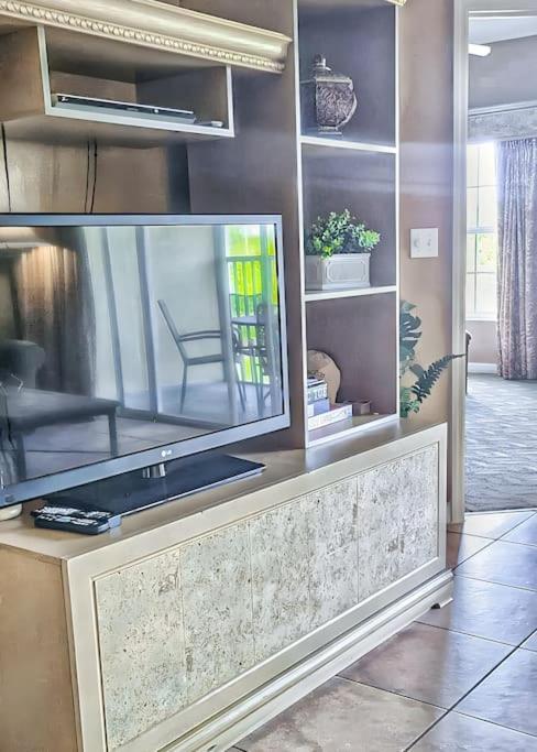 Entire Rental 3-Br Minutes From Disney X8 Hot Tub Apartment 2204 Orlando Exterior foto