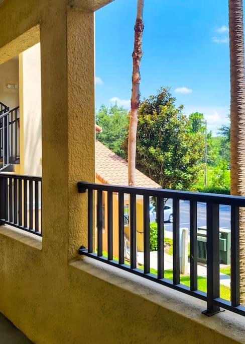 Entire Rental 3-Br Minutes From Disney X8 Hot Tub Apartment 2204 Orlando Exterior foto